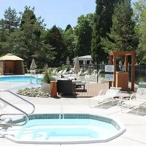 Resort Thunderbird Club